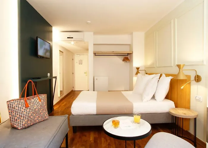 Balanea 3* Calvi (Corsica)