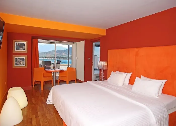 Balanea 3* Calvi (Corsica)