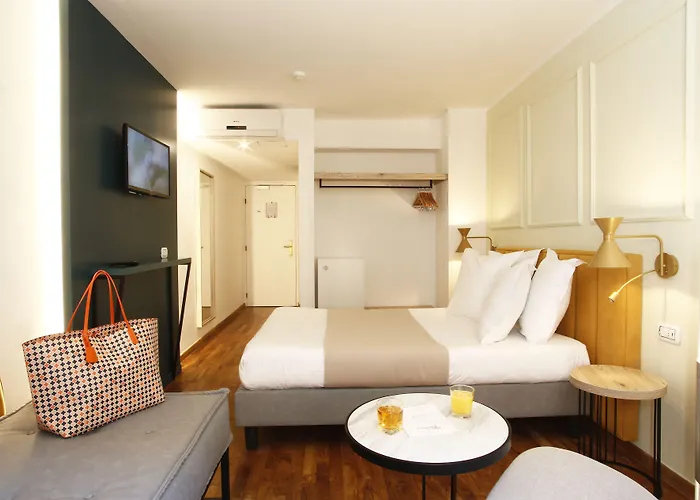 Balanea 3* Calvi (Corsica)